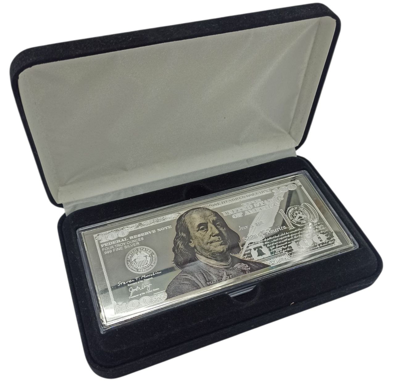 f88d42c8-e34c-439e-a3f9-1c215f7554f5 Коллекционная серебряная банкнота "100 долларов США" 124,4 г 2019 год — изображение 1