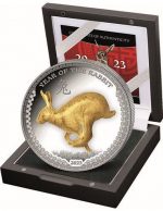 Коллекционная серебряная монета "Год Кролика - YEAR OF THE RABBIT" GILDED 31,1 г 2023 год